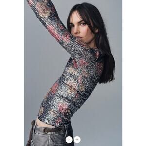 NWT / Free People / Printed Gold Rush Long Sleeve / sz M